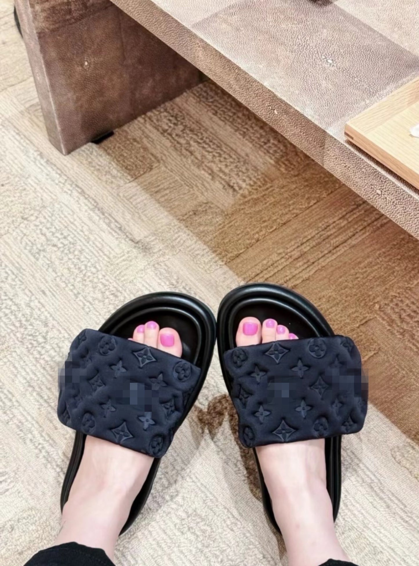 Black Vui Luxury Sandals