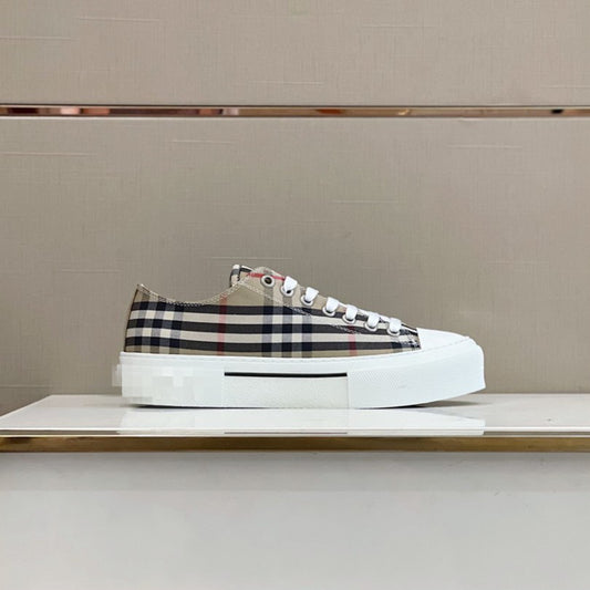 Bur Straps Luxury Shoes