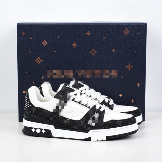 Vui Luxury Trainers (Black/White)
