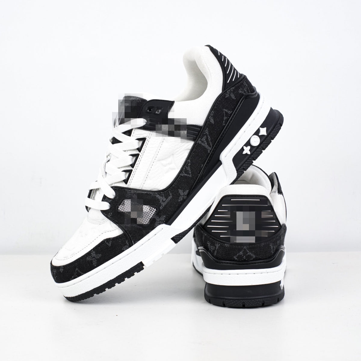 Vui Luxury Trainers (Black/White)