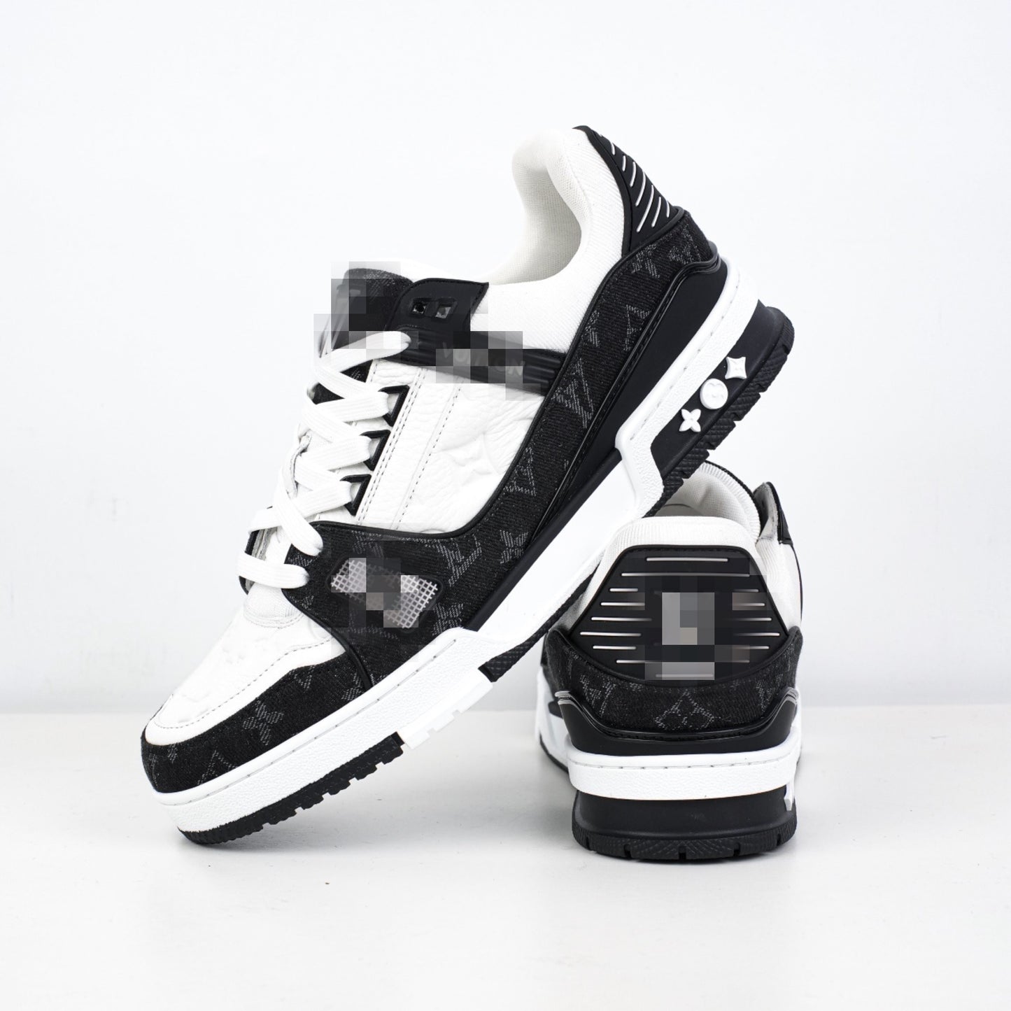 Vui Luxury Trainers (Black/White)