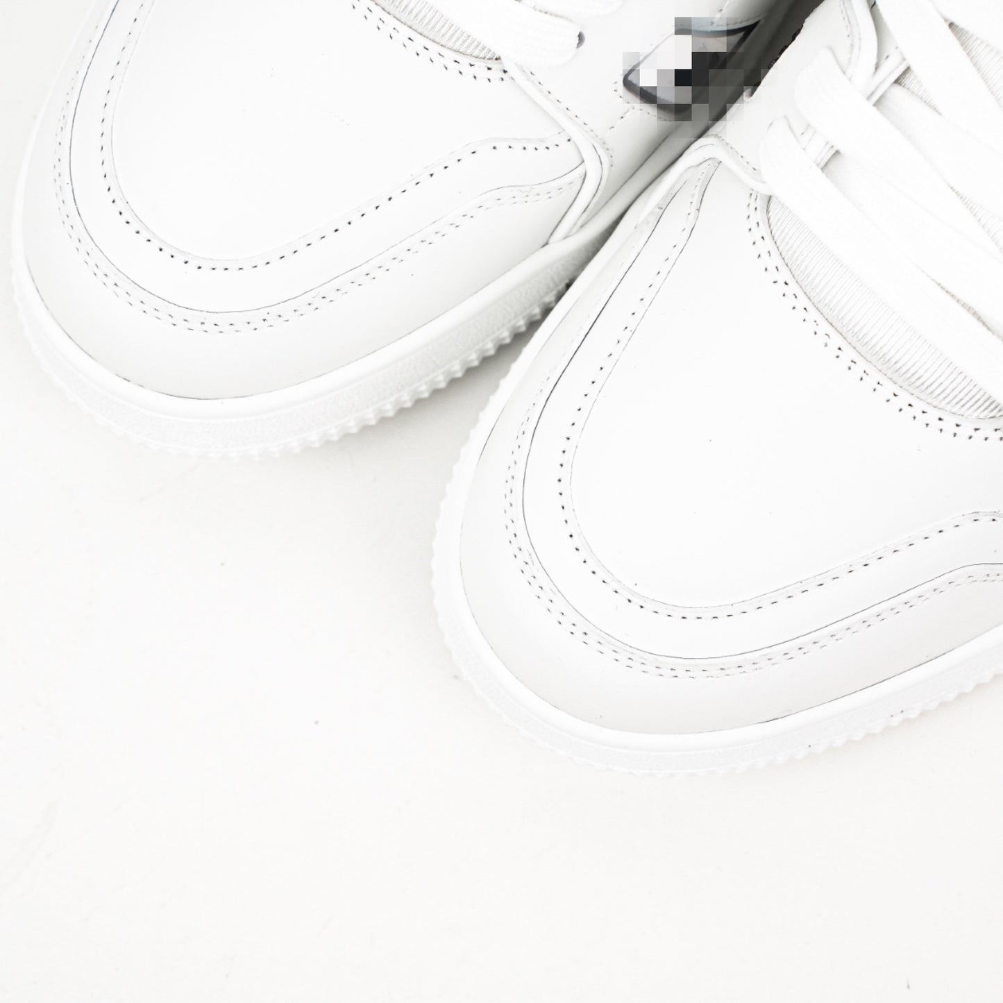 White Vui Luxury Shoes