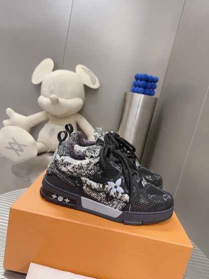 Vui Comf Trainers (Special Edition)