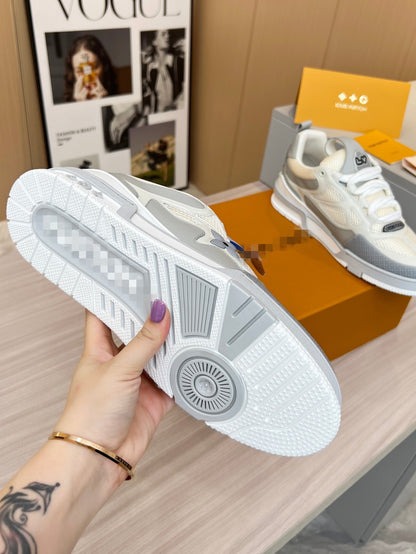 Vui Comf Trainers (Grey)