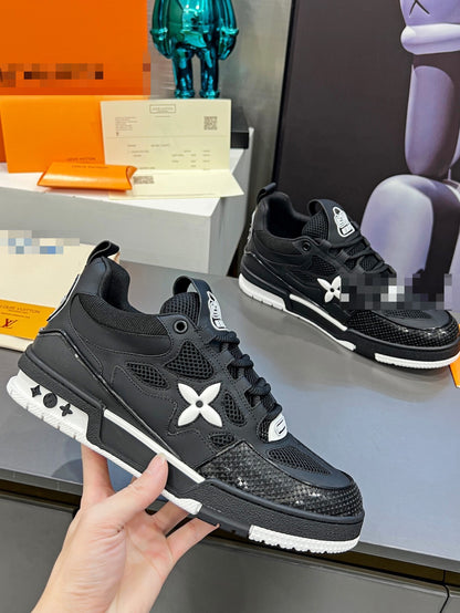 Vui Comf Trainers (Black/White)